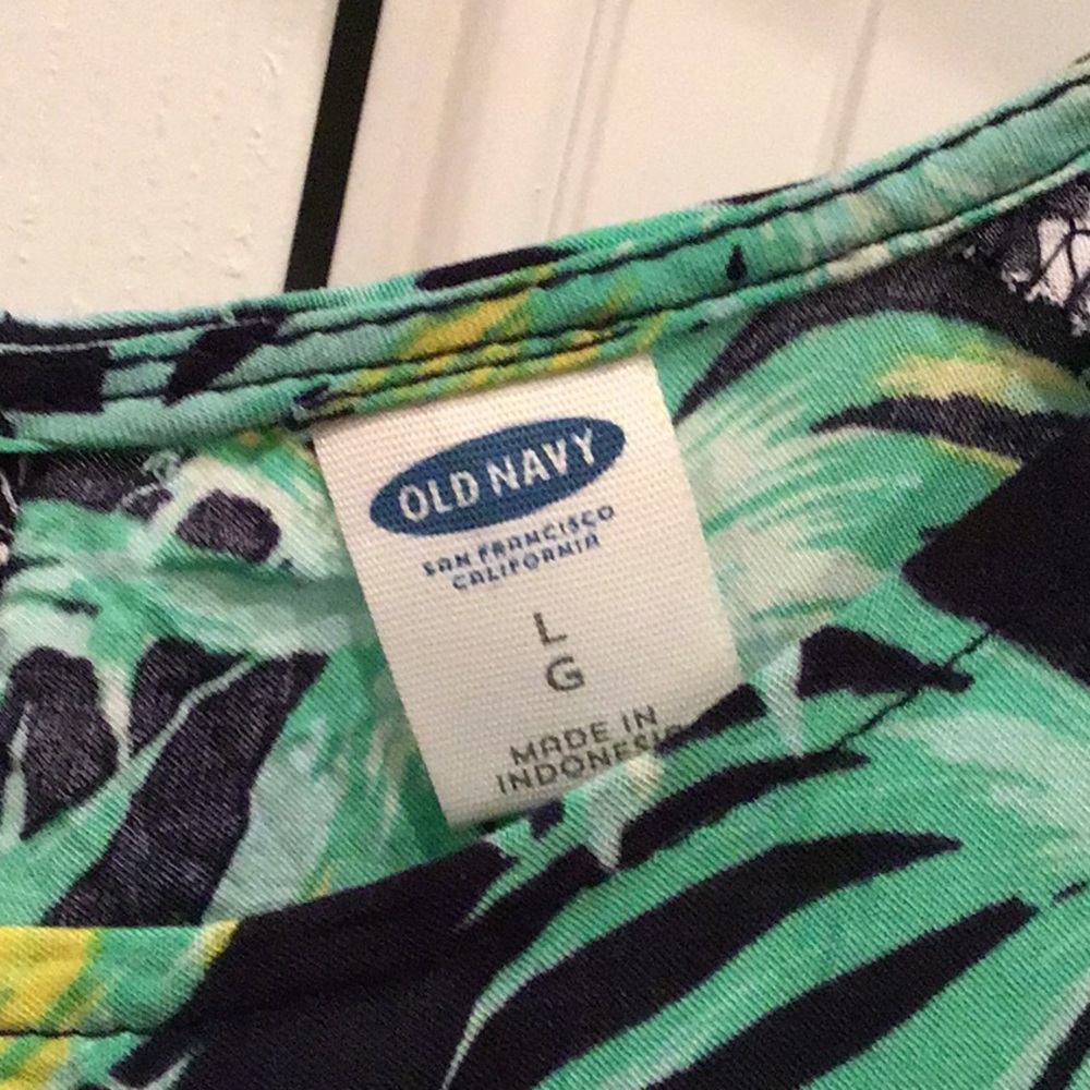 Tank top - Picture 2 of 2